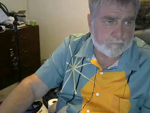 Snapshot of viejo_oso chatting on September 16, 2025, 3:07 am viejo oso online show from September 16, 2025, 3:07 am