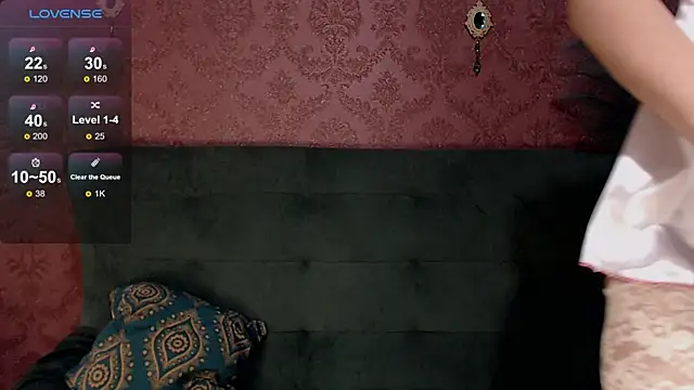 Poison Eva online show from September 10, 2025, 2:43 am