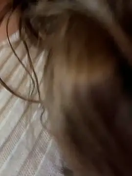 AndreaMood online show from October 3, 2025, 3:20 am