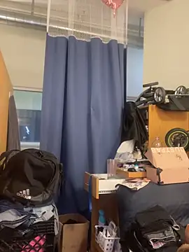 Snapshot of Dnasty408 chatting on February 3, 2026, 3:04 am Dnasty408 online show from February 3, 2026, 3:04 am