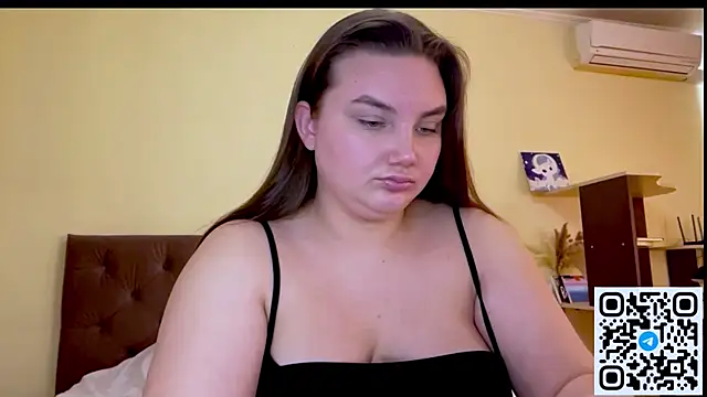 Snapshot of Dreamyblushfairy chatting on April 5, 2026, 3:19 pm Dreamyblushfairy online show from April 5, 2026, 3:19 pm