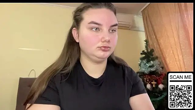 Snapshot of Dreamyblushfairy chatting on January 11, 2026, 11:28 am Dreamyblushfairy online show from January 11, 2026, 11:28 am