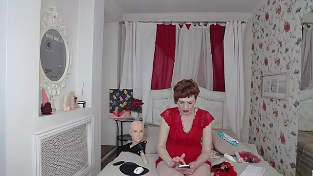 SilviaHart online show from February 14, 2025, 11:42 am