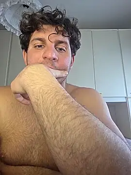 Snapshot of michemichemiche8 chatting on February 24, 2026, 8:15 am michemichemiche8 online show from February 24, 2026, 8:15 am