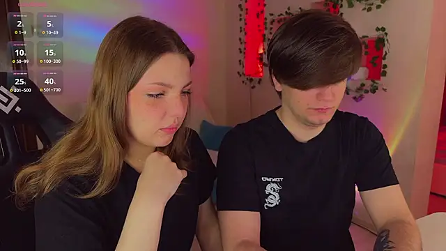 RobertAndLinela online show from March 19, 2026, 2:11 am