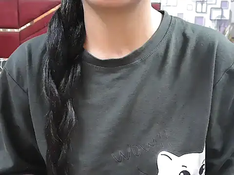 Somiya87 online show from October 25, 2025, 4:44 am