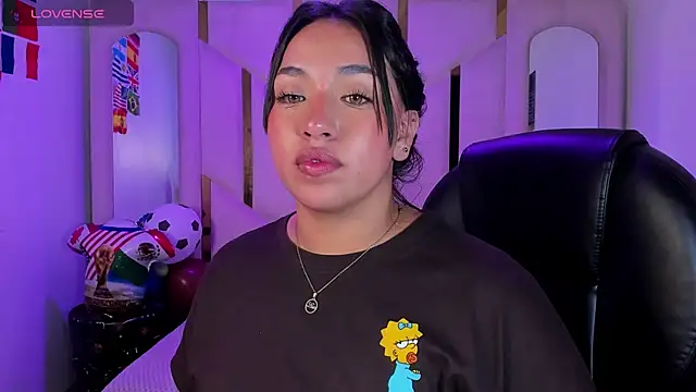 Snapshot of IsabellRodriguez18 chatting on June 25, 2026, 5:12 am IsabellRodriguez18 online show from June 25, 2026, 5:12 am