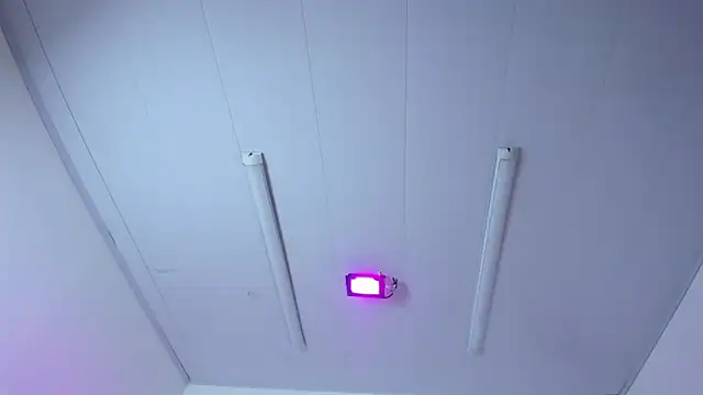 IsabellRodriguez18 online show from March 22, 2026, 3:54 am