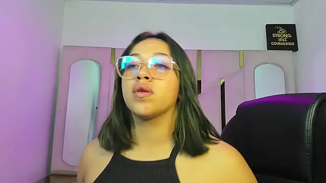 IsabellRodriguez18 online show from March 16, 2026, 3:36 am