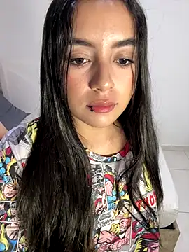 Snapshot of MikeAndJessy chatting on October 26, 2025, 7:36 pm MikeAndJessy online show from October 26, 2025, 7:36 pm
