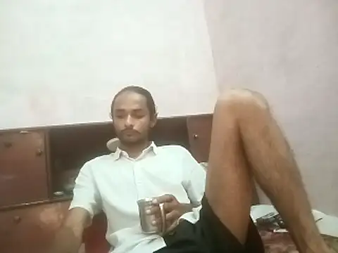 Snapshot of IamRentedBoybfriend chatting on October 24, 2025, 1:37 am IamRentedBoybfriend online show from October 24, 2025, 1:37 am