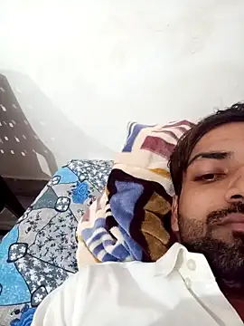 Snapshot of playboyz77 chatting on January 2, 2025, 12:57 pm playboyz77 online show from January 2, 2025, 12:57 pm