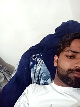 Snapshot of playboyz77 chatting on February 20, 2025, 2:13 pm playboyz77 online show from February 20, 2025, 2:13 pm