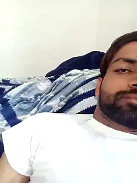 Snapshot of playboyz77 chatting on February 19, 2025, 10:01 am playboyz77 online show from February 19, 2025, 10:01 am