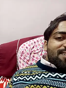 Snapshot of playboyz77 chatting on January 3, 2025, 1:46 pm playboyz77 online show from January 3, 2025, 1:46 pm