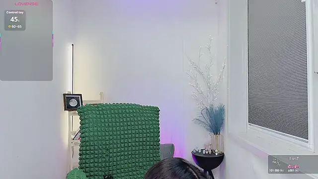 Snapshot of Natasha2025 chatting on October 2, 2025, 3:48 pm Natasha2025 online show from October 2, 2025, 3:48 pm