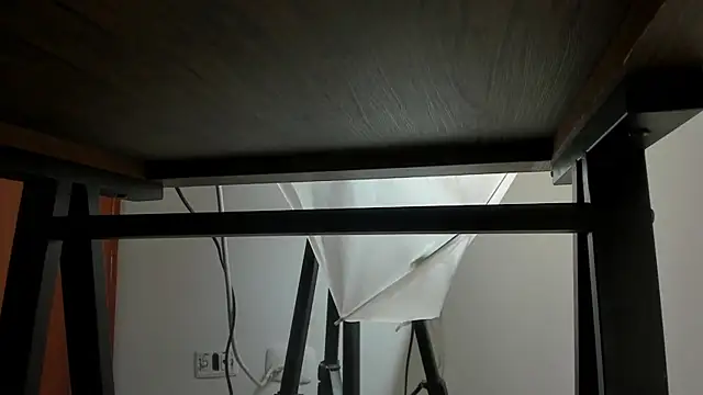 two milkyway online show from May 27, 2026, 12:31 am