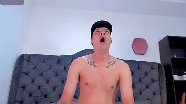 two milkyway online show from March 21, 2026, 11:47 am