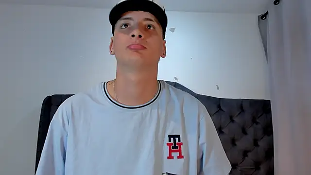 two milkyway online show from January 5, 2026, 5:27 pm