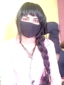 Snapshot of Coupleshow47 chatting on March 23, 2025, 7:20 am Coupleshow47 online show from March 23, 2025, 7:20 am