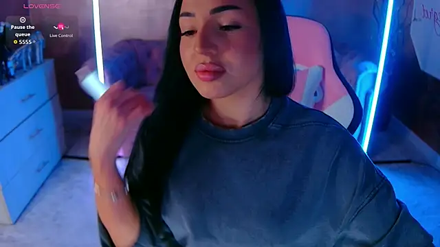 evanew  online show from September 27, 2025, 4:35 pm