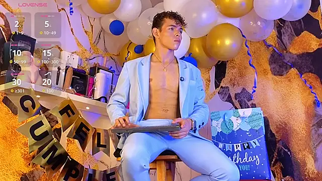 Nijinsky LatinBoy online show from February 26, 2026, 6:02 am