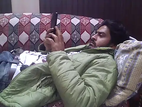 indihotguy online show from December 14, 2025, 11:05 am