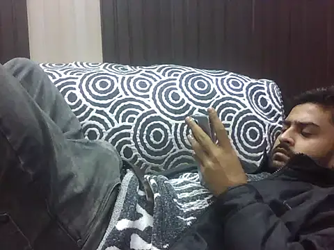 indihotguy online show from February 5, 2026, 2:35 pm