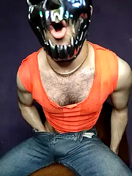 niyack69 online show from May 7, 2026, 10:02 pm