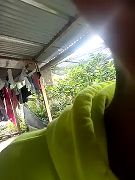 elmazitogrande online show from January 3, 2025, 7:29 pm