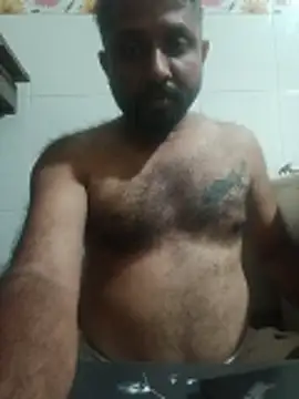 Snapshot of carria_homes chatting on February 16, 2026, 6:39 pm carria homes online show from February 16, 2026, 6:39 pm