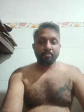 Snapshot of carria_homes chatting on February 19, 2026, 7:44 pm carria homes online show from February 19, 2026, 7:44 pm