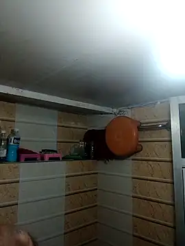 Snapshot of carria_homes chatting on December 13, 2025, 8:04 pm carria homes online show from December 13, 2025, 8:04 pm