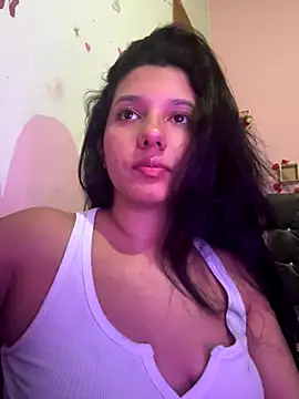 emmariders2 online show from November 9, 2025, 3:54 am