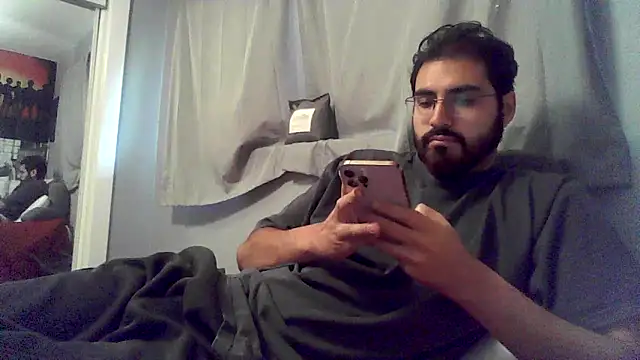 Snapshot of halo_2727 chatting on January 7, 2025, 11:03 pm halo 2727 online show from January 7, 2025, 11:03 pm