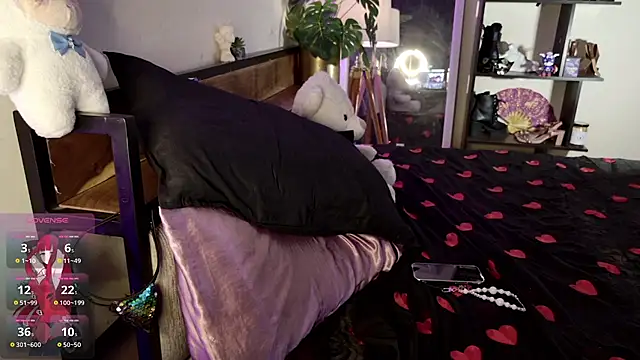 Snapshot of roseofvenom chatting on September 14, 2025, 11:16 pm roseofvenom online show from September 14, 2025, 11:16 pm