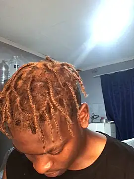 Snapshot of Redfucks333 chatting on January 16, 2026, 6:12 pm Redfucks333 online show from January 16, 2026, 6:12 pm