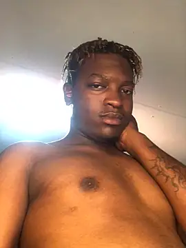 Snapshot of Redfucks333 chatting on February 10, 2026, 9:47 pm Redfucks333 online show from February 10, 2026, 9:47 pm