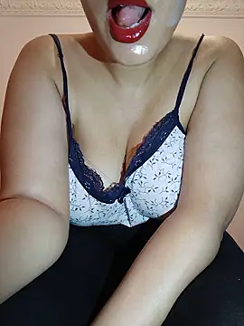 Snapshot of Lilisex chatting on June 26, 2026, 10:26 pm Lilisex online show from June 26, 2026, 10:26 pm