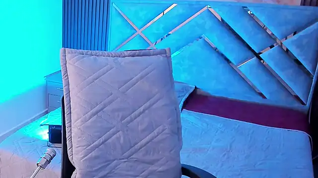 Geabloom online show from October 24, 2025, 11:20 am