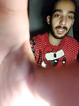 Levi Latino online show from December 13, 2025, 9:54 pm