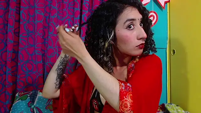 Snapshot of valerie_mase chatting on February 14, 2026, 8:31 pm valerie mase online show from February 14, 2026, 8:31 pm