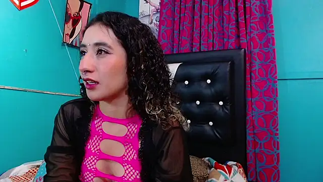 Snapshot of valerie_mase chatting on February 7, 2026, 6:49 pm valerie mase online show from February 7, 2026, 6:49 pm