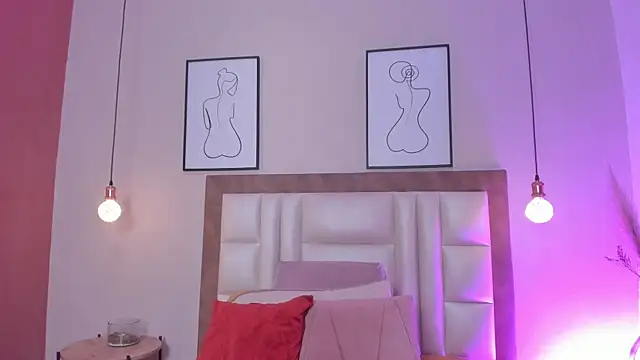 EloiseQuinn online show from January 8, 2026, 2:12 pm