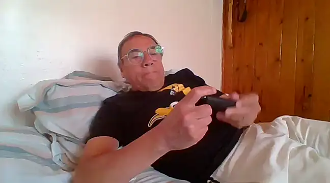 Snapshot of santiagon2015 chatting on February 2, 2025, 5:48 pm santiagon2015 online show from February 2, 2025, 5:48 pm