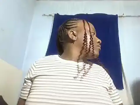 ThamiXX online show from March 16, 2025, 3:50 pm