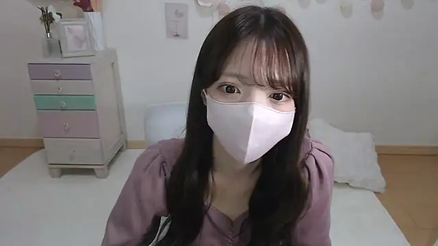 -RANRAN- online show from February 23, 2025, 7:33 am