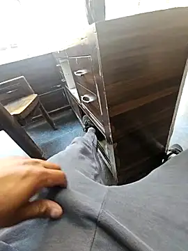 Snapshot of pyasevickybabu563 chatting on March 5, 2025, 5:18 am pyasevickybabu563 online show from March 5, 2025, 5:18 am