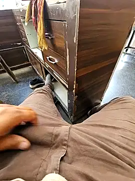 Snapshot of pyasevickybabu563 chatting on March 21, 2025, 10:17 am pyasevickybabu563 online show from March 21, 2025, 10:17 am