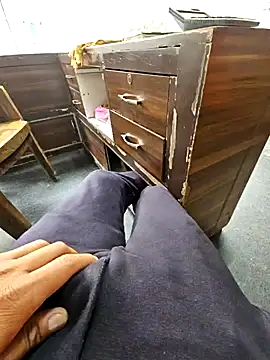 Snapshot of pyasevickybabu563 chatting on December 20, 2025, 5:54 am pyasevickybabu563 online show from December 20, 2025, 5:54 am